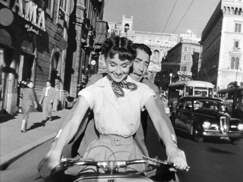 audrey hepburn and gregory peck in roman holiday