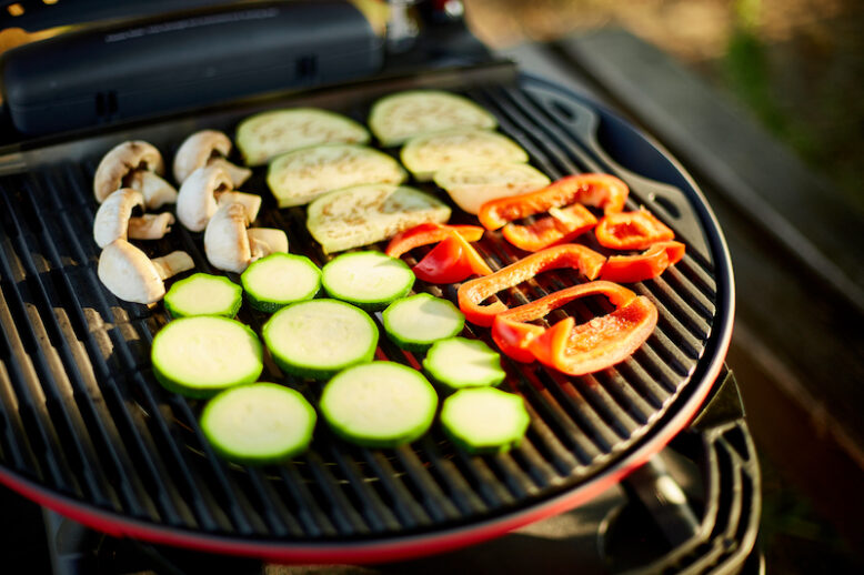 Roasting vegetables on the barbecue 