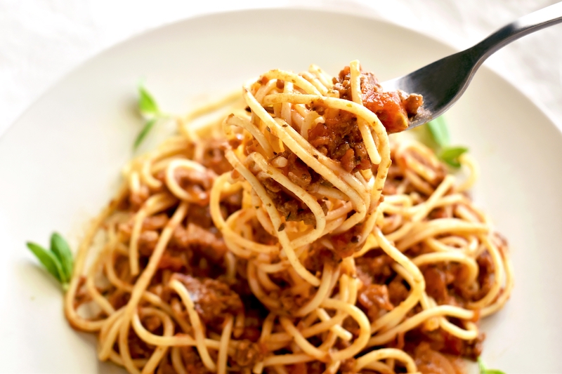 How to Pronounce "Bolognese" in Italian Daily Italian Words