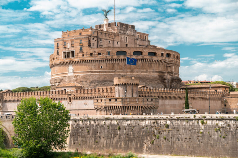 Italian Word of the Day: Castello (castle) - Daily Italian Words